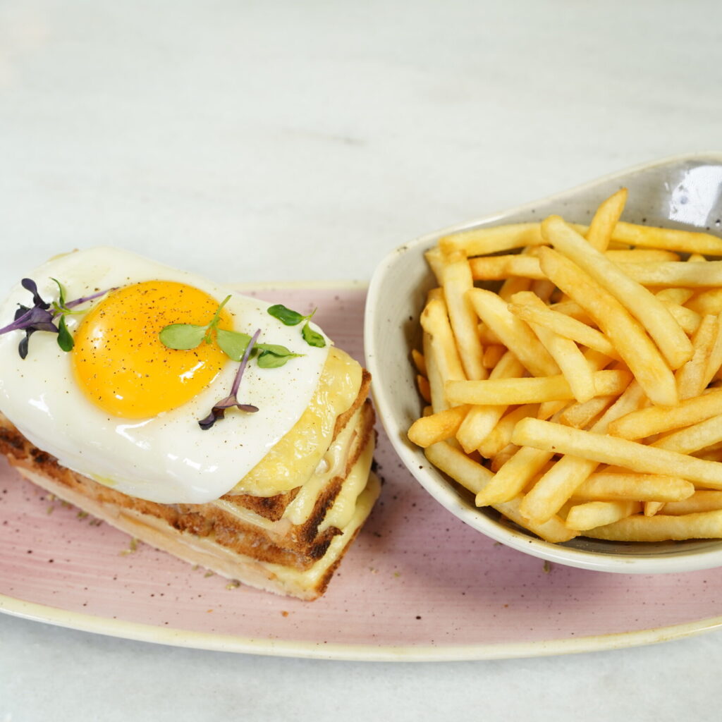 fries with egg